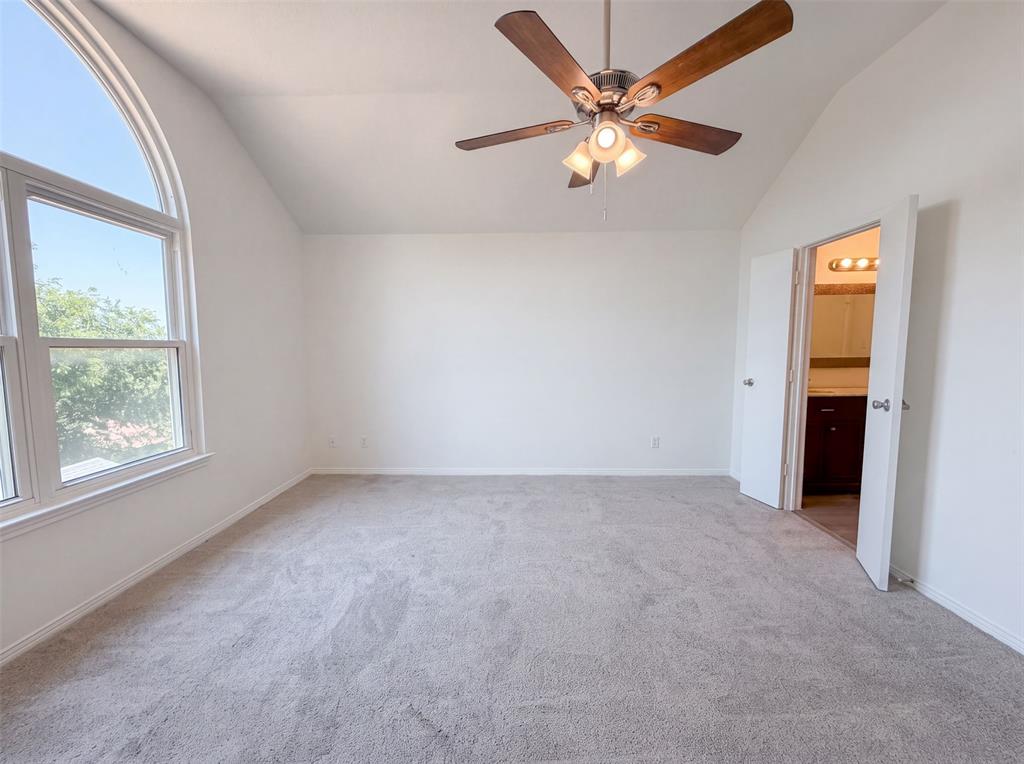 10133 Long Rifle Drive Property Photo 13
