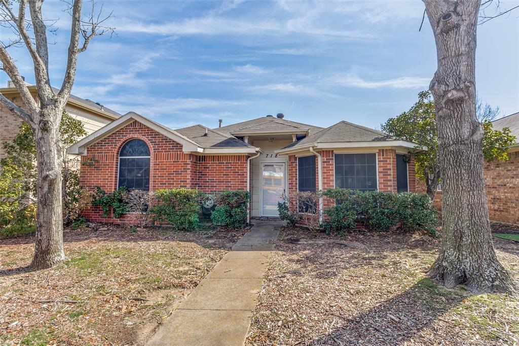 718 Indianpaint Drive Property Photo 1