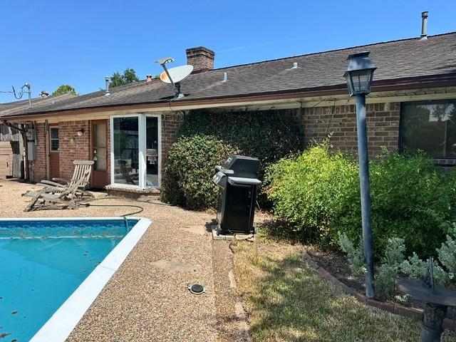9035 Hendon Lane Property Photo 4