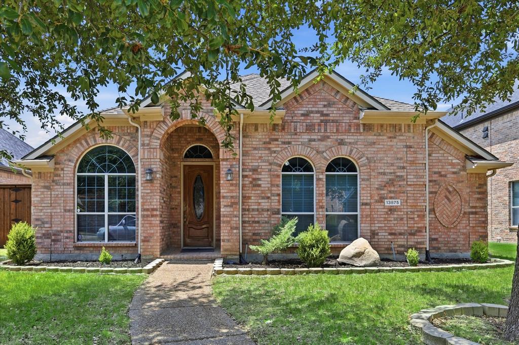 13875 Valley Mills Drive Property Photo 1