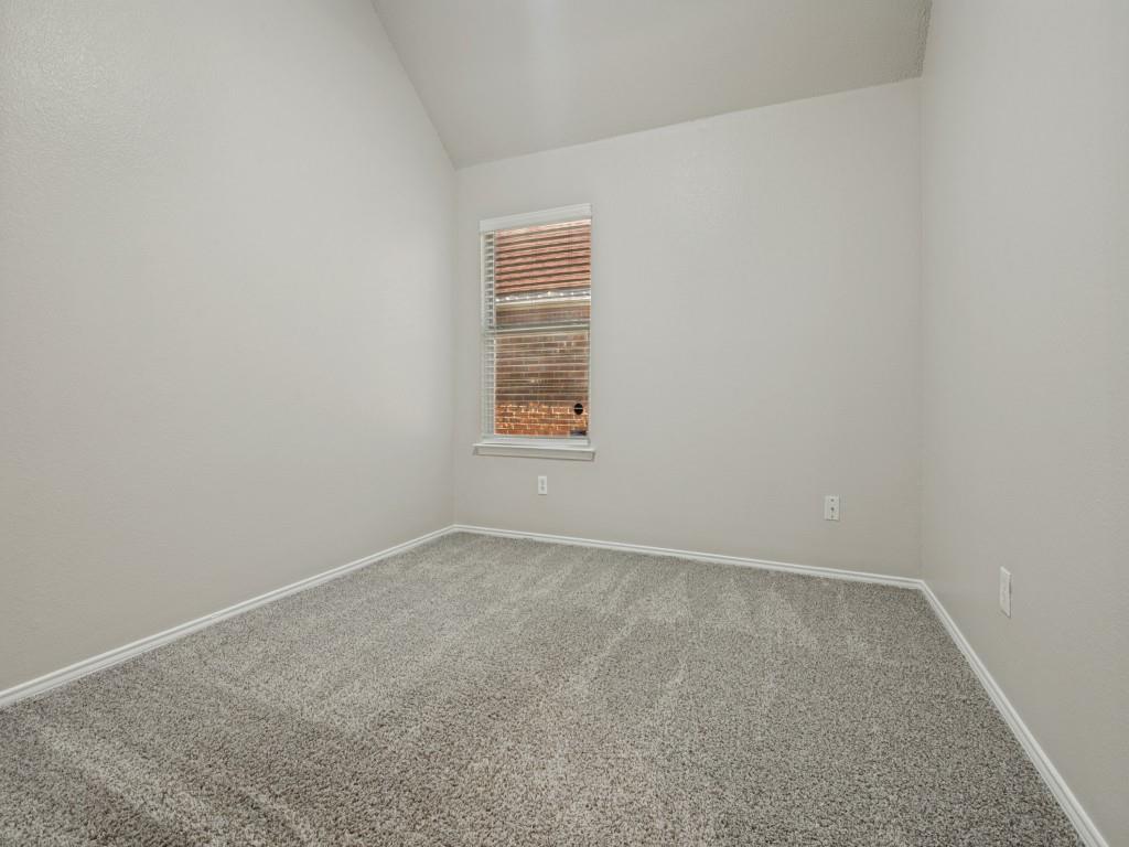 5051 Showdown Lane Property Photo 6