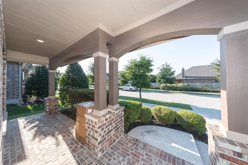 1825 Quail Lane Property Photo 4