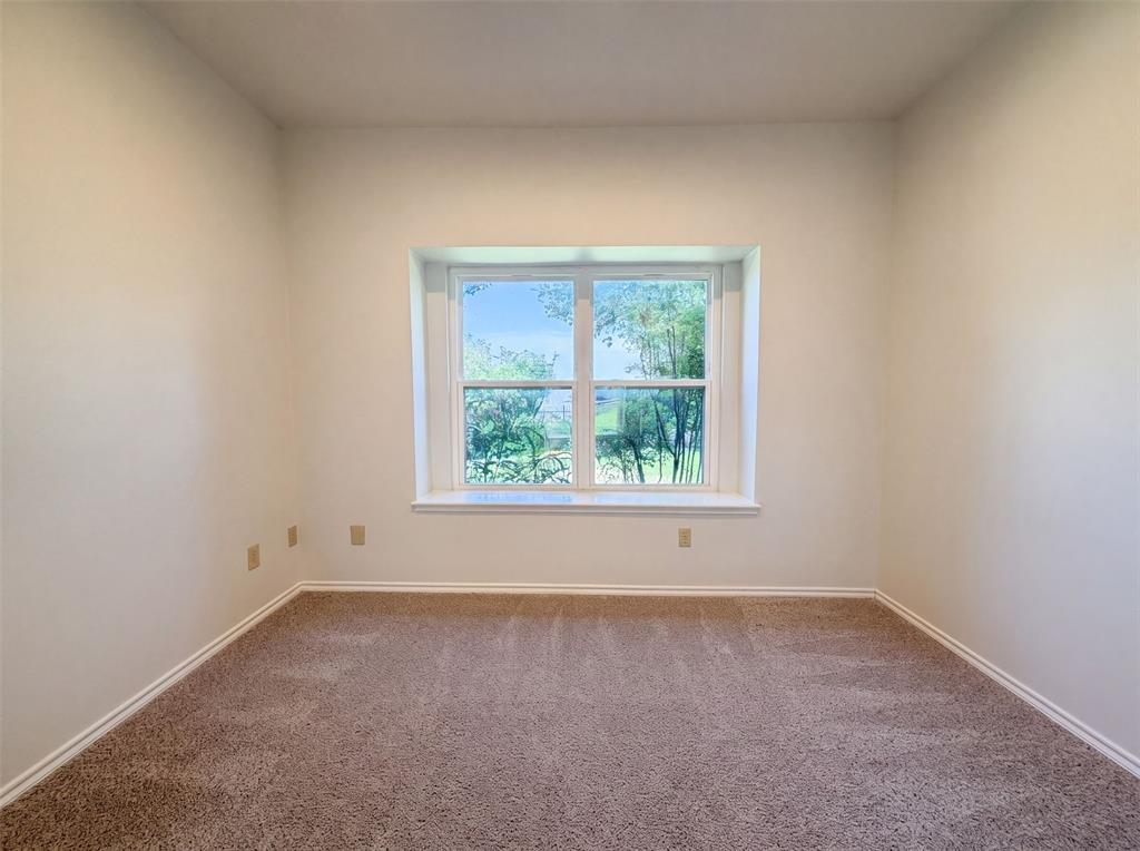 7632 Westwind Drive Property Photo 9