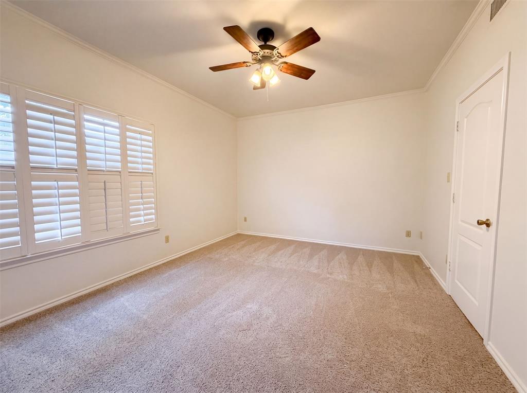 7632 Westwind Drive Property Photo 11