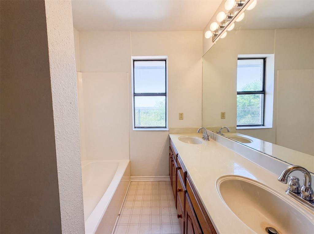 7632 Westwind Drive Property Photo 19