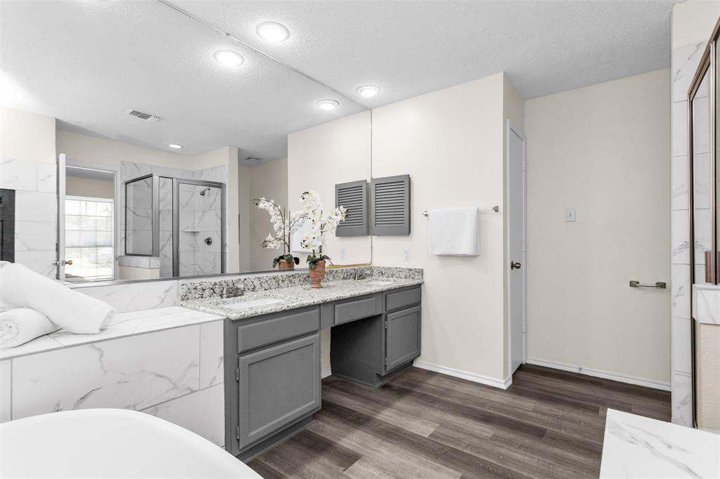 11805 S Eloise Property Photo 3