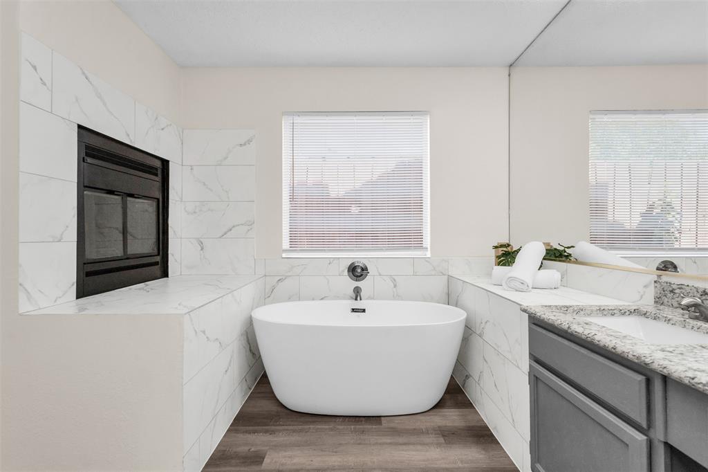 11805 S Eloise Property Photo 5