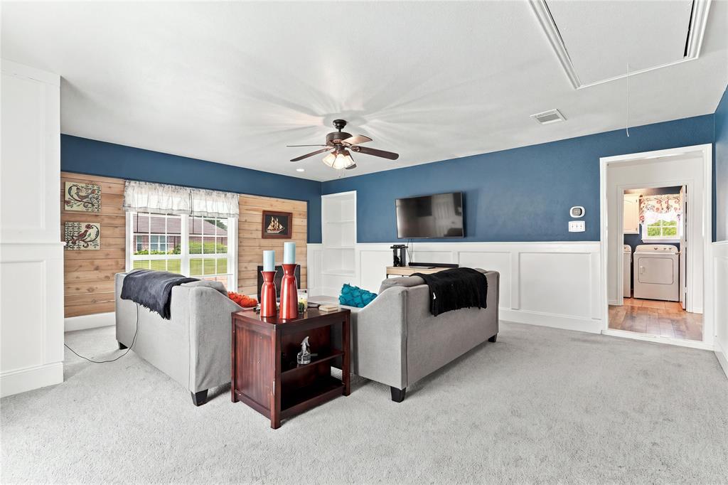 10534 Jennifer Circle Property Photo 13