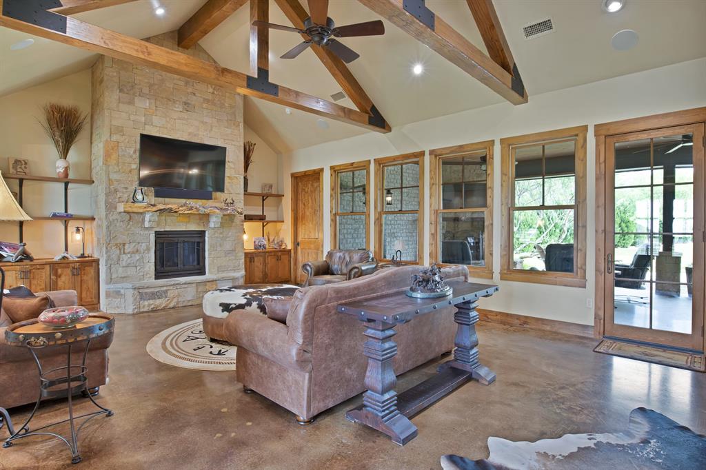 205 Haciendas Drive Property Photo 4