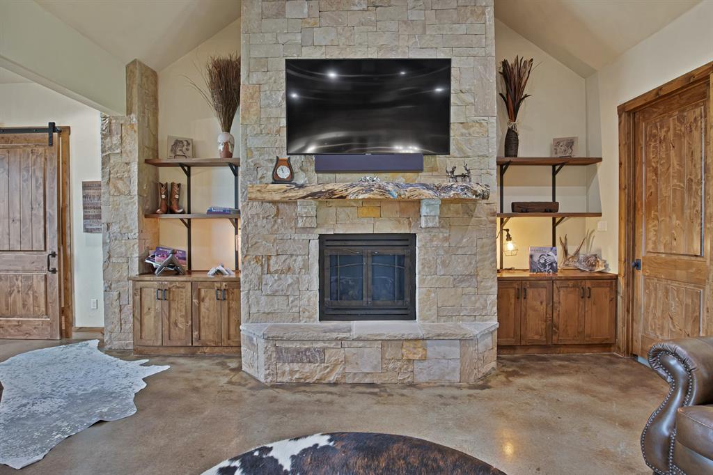 205 Haciendas Drive Property Photo 5