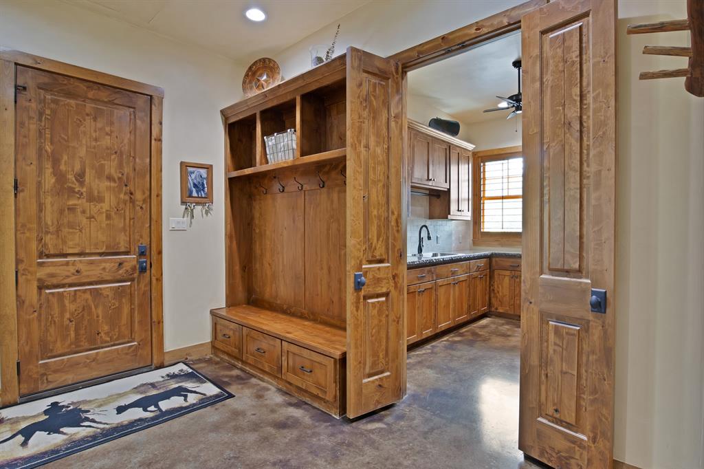 205 Haciendas Drive Property Photo 14
