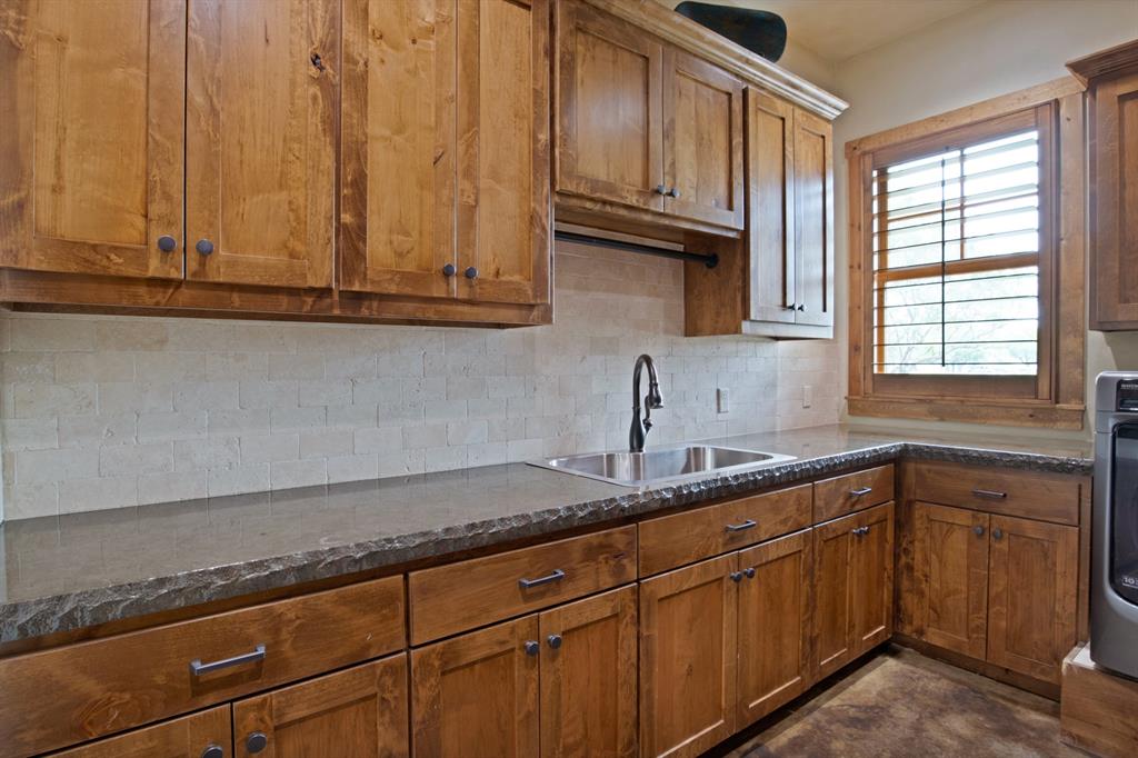 205 Haciendas Drive Property Photo 15