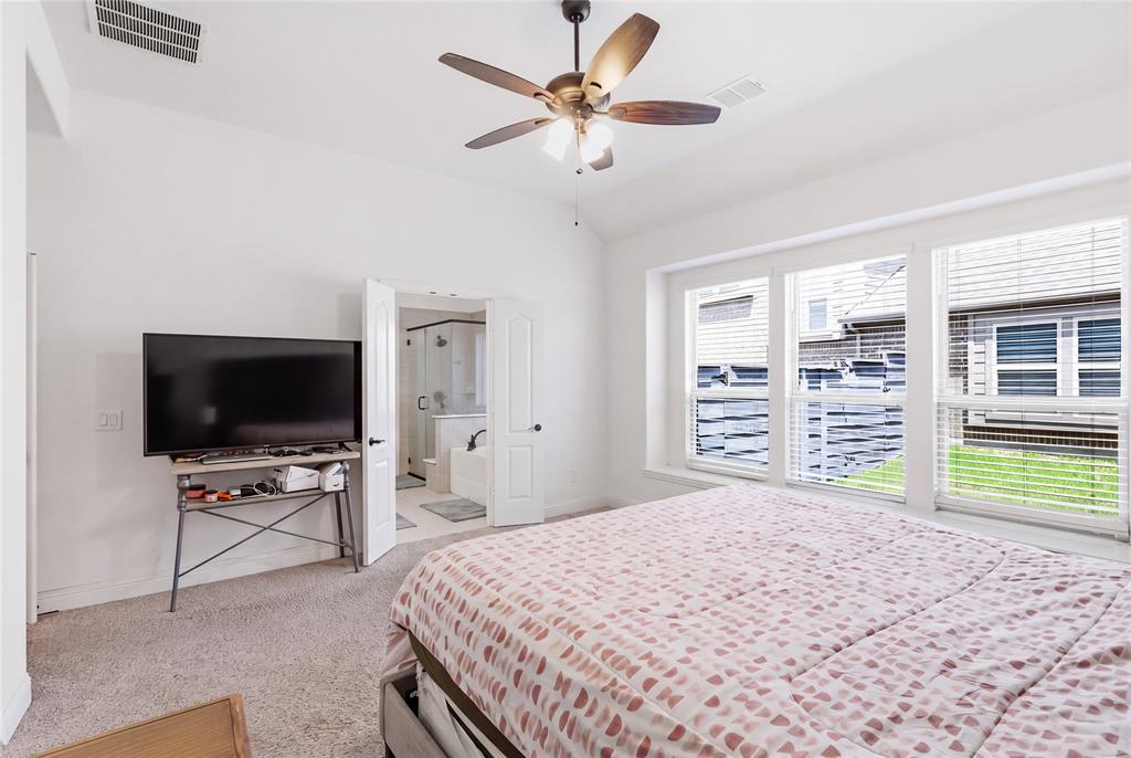 7329 Cherry Blossom Lane Property Photo 6