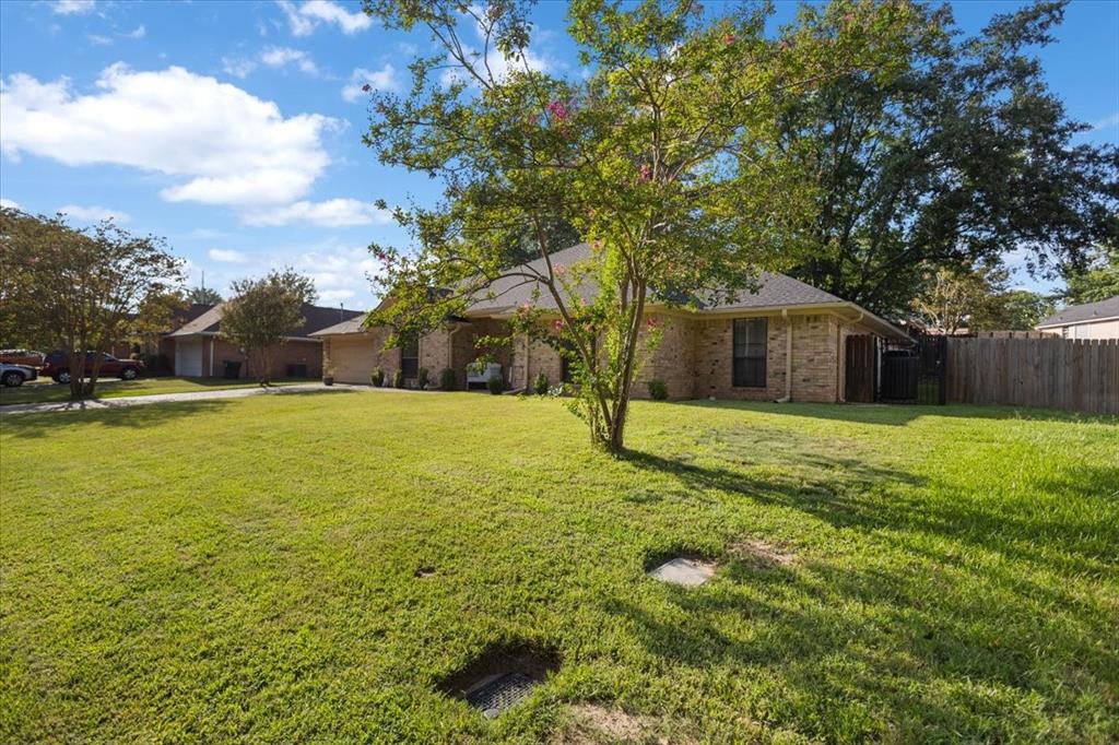 3108 Varsity Drive Property Photo 3
