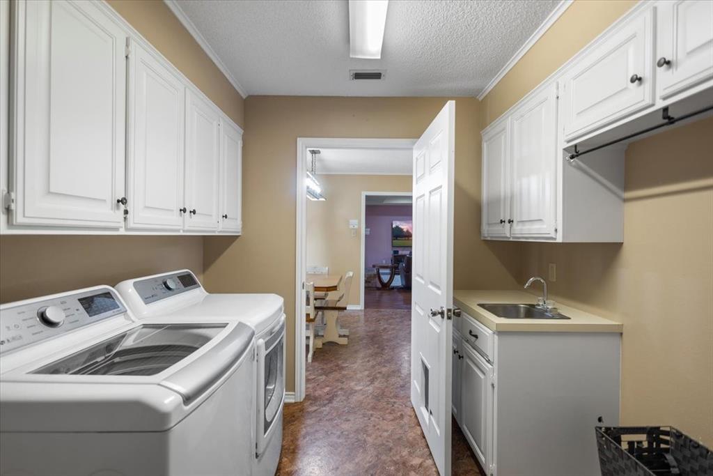 3108 Varsity Drive Property Photo 17