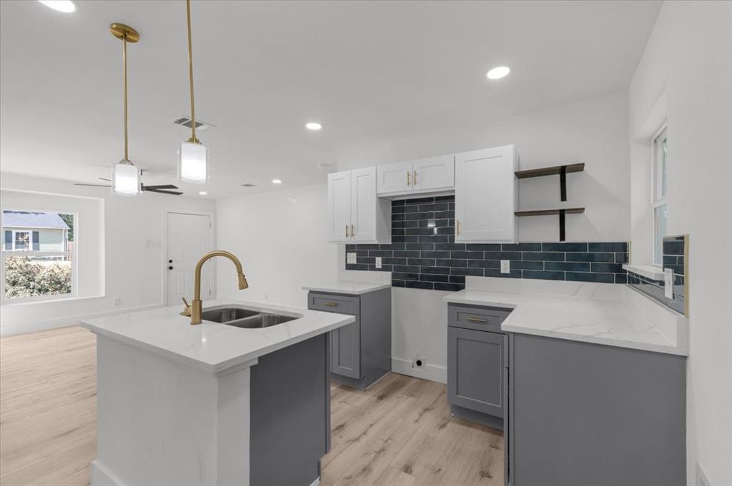 3454 Moberly Street Property Photo 1