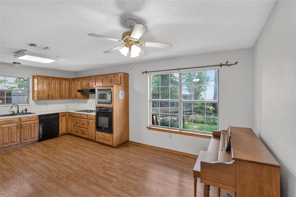 5103 El Rancho Court Property Photo 6