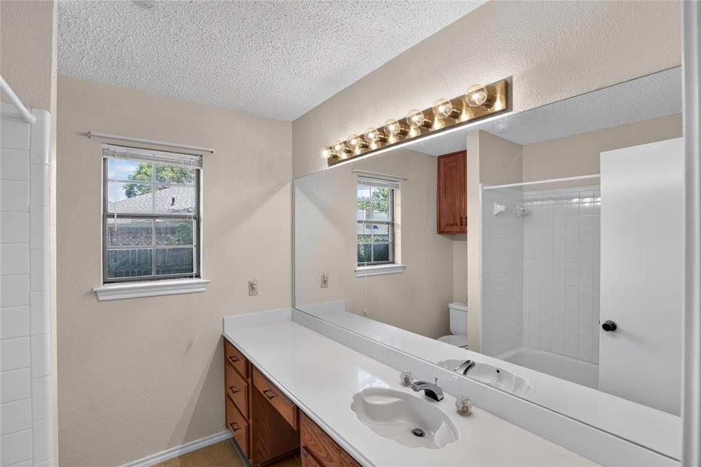 5103 El Rancho Court Property Photo 12