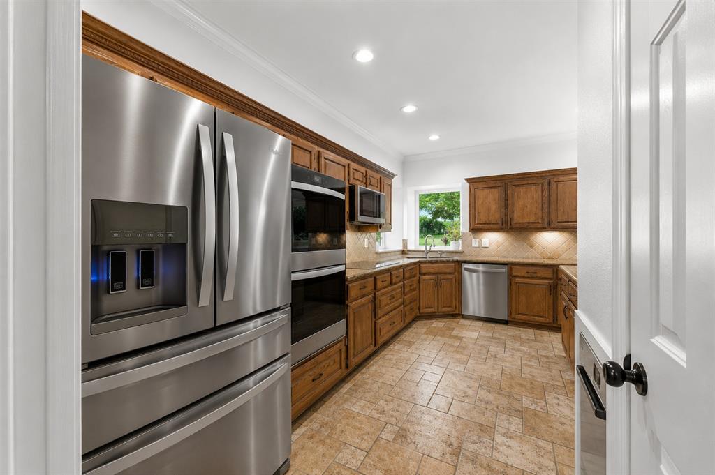 1820 Winningkoff Road Property Photo 6