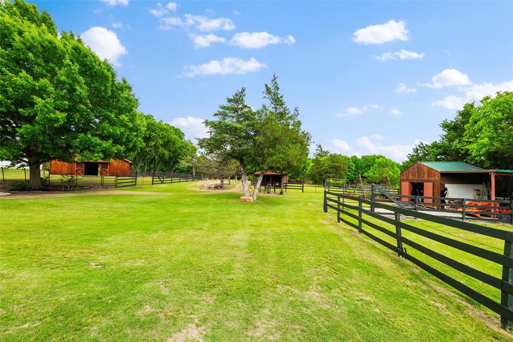 1820 Winningkoff Road Property Photo 33