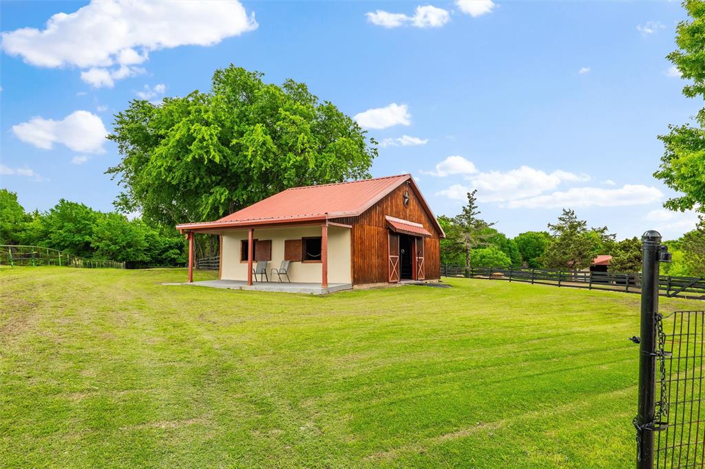 1820 Winningkoff Road Property Photo 36