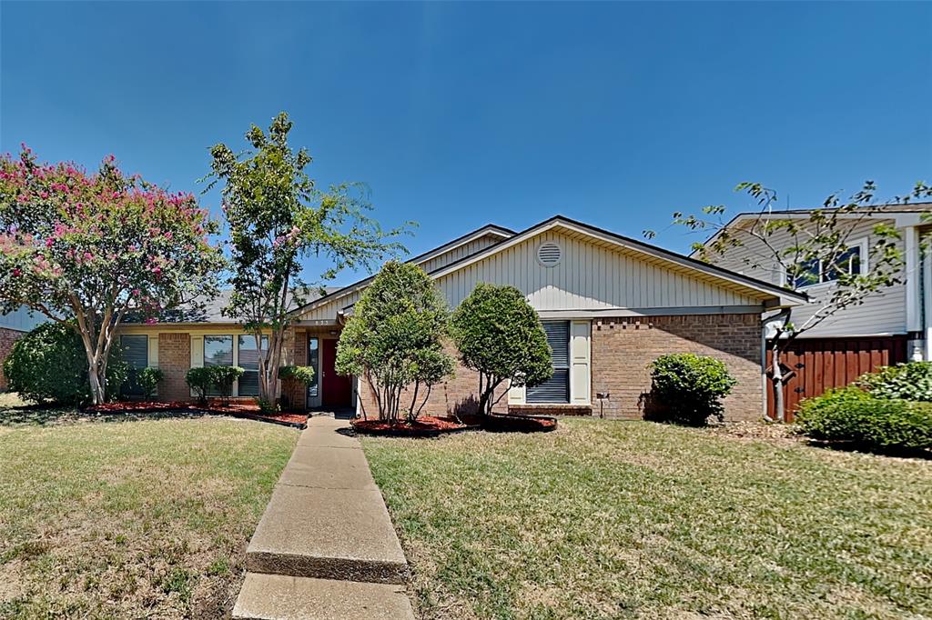833 Harvest Glen Drive Property Photo 1