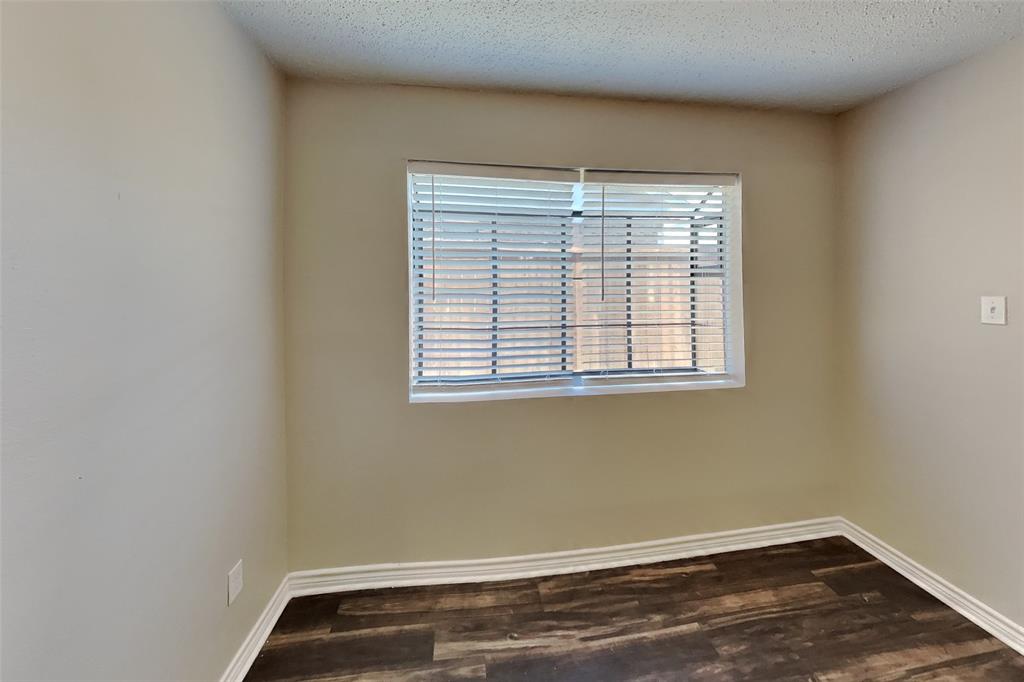 833 Harvest Glen Drive Property Photo 7