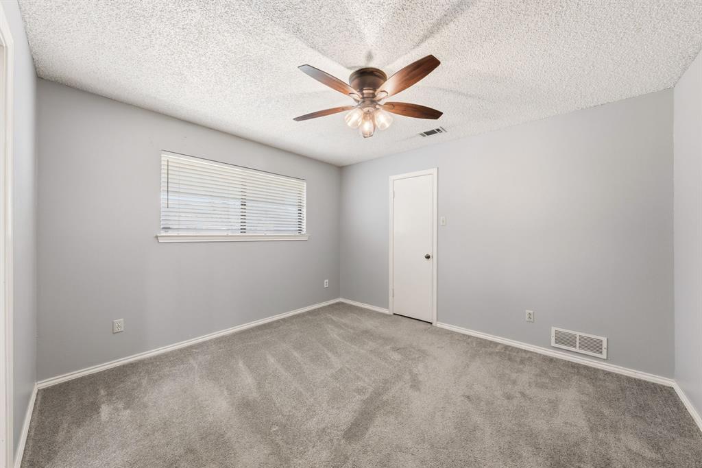 118 Riggs Circle Property Photo 4