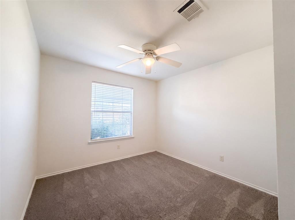 315 Elam Drive Property Photo 9