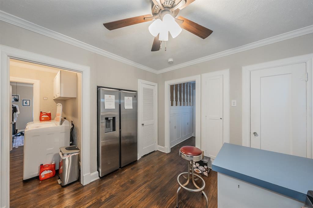 3257 Greene Avenue Property Photo 8