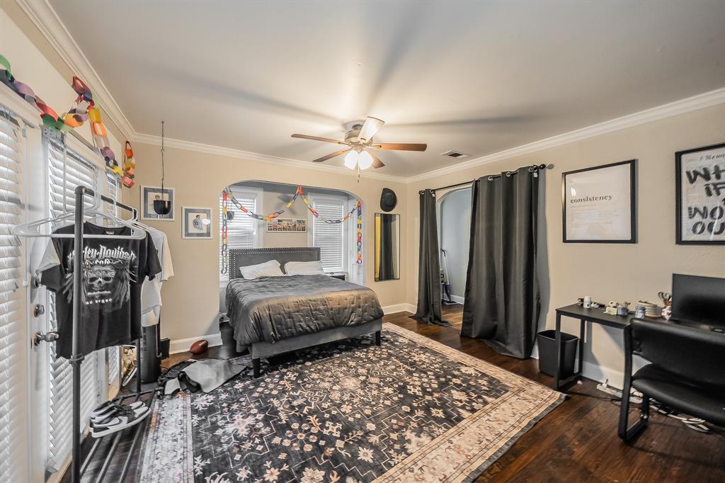 3257 Greene Avenue Property Photo 13