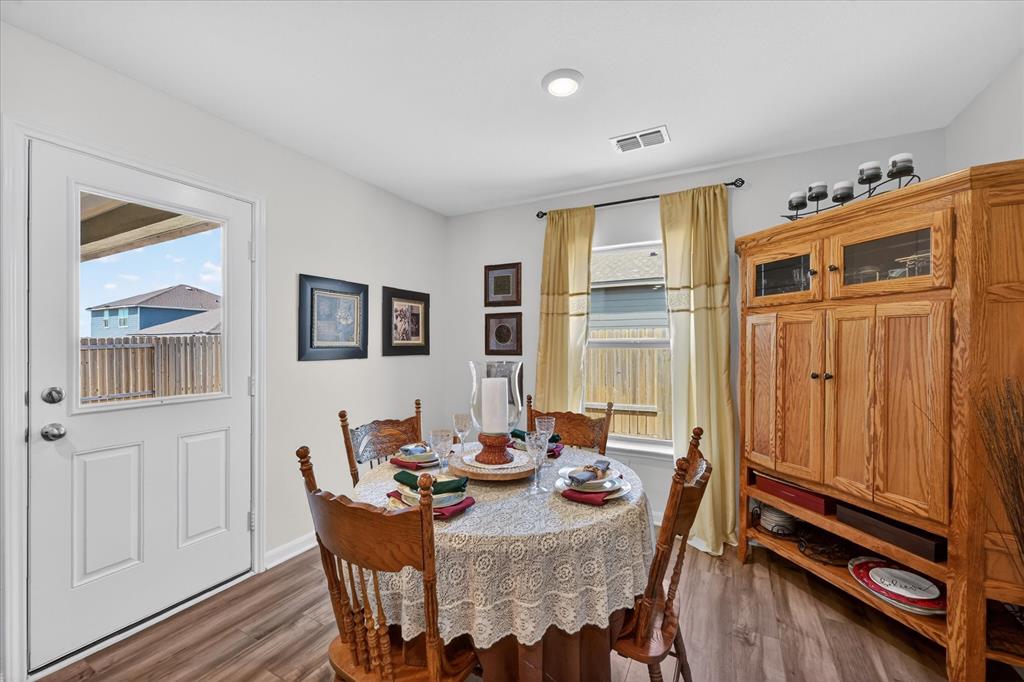 13708 Logan Pass Drive Property Photo 9