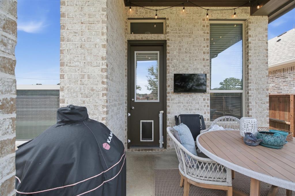 9308 Terrel Street Property Photo 15