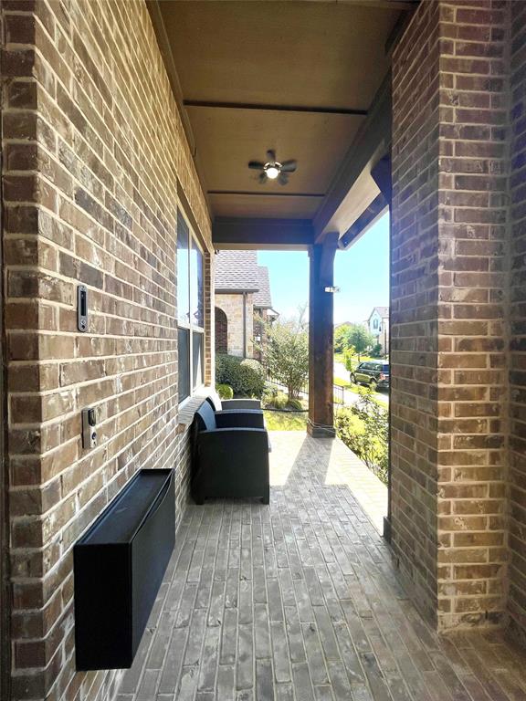 1415 White Squall Trail Property Photo 3