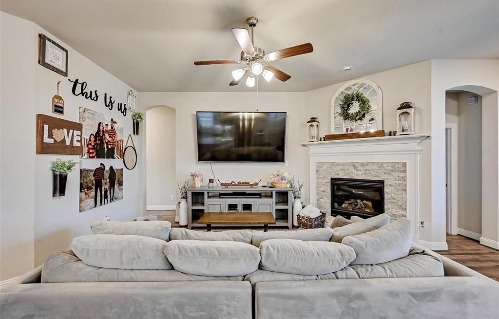 1415 White Squall Trail Property Photo 16