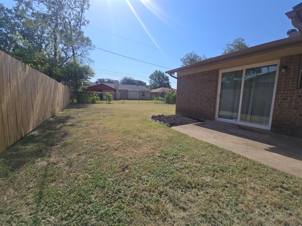 6620 Lyndale Drive Property Photo 10