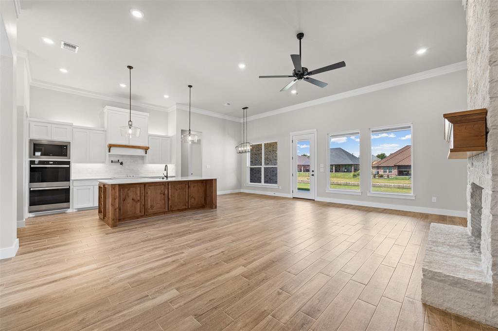 6657 Pinehurst Drive Property Photo 17