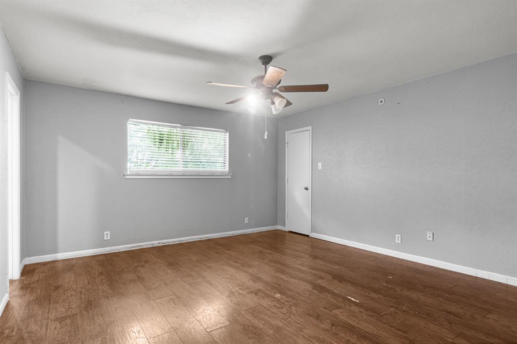 1241 College Parkway Property Photo 10