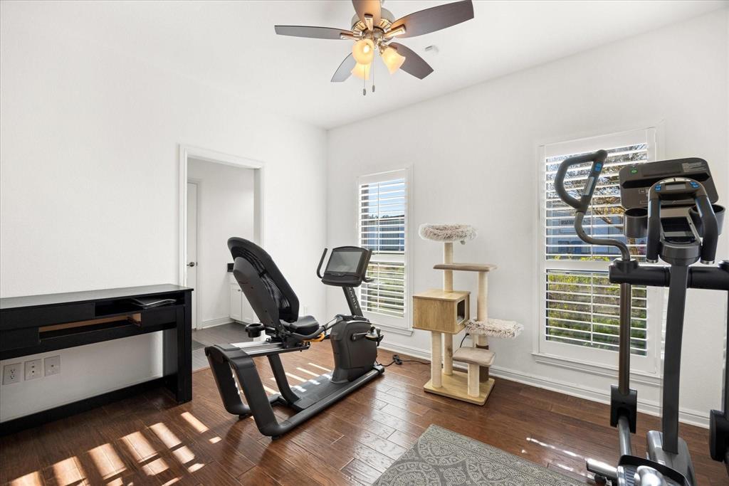2560 Shady Oaks Circle Property Photo 31