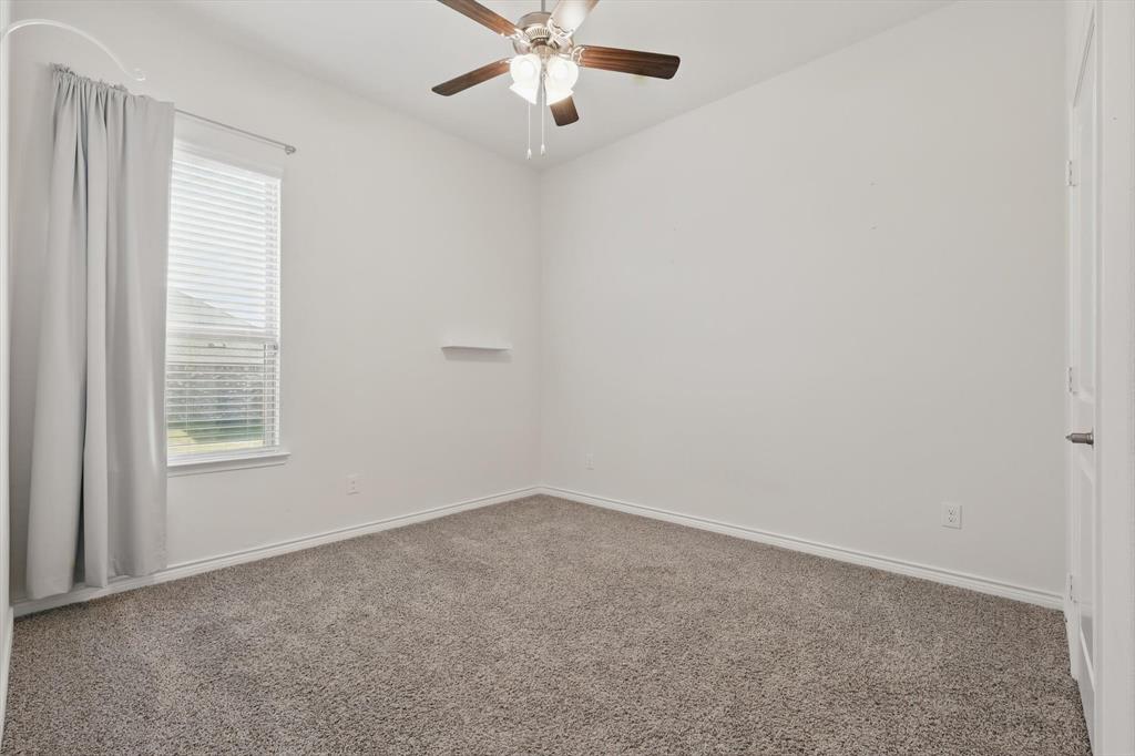 11112 Summer Rain Boulevard Property Photo 32