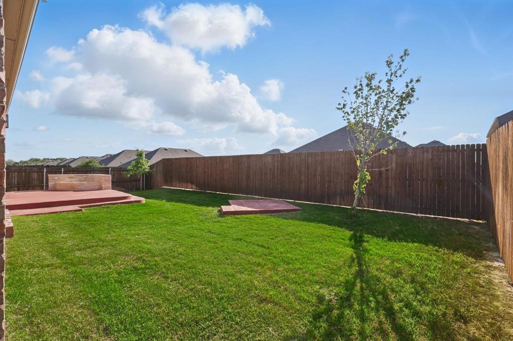11112 Summer Rain Boulevard Property Photo 35