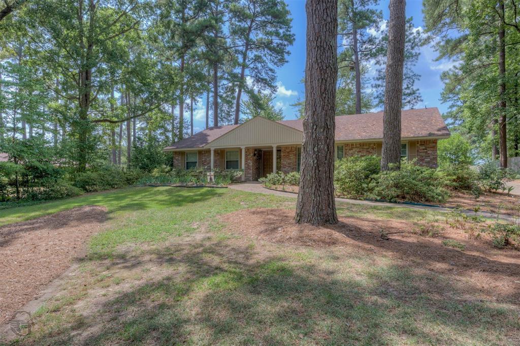 1105 North Acres Circle Property Photo 3