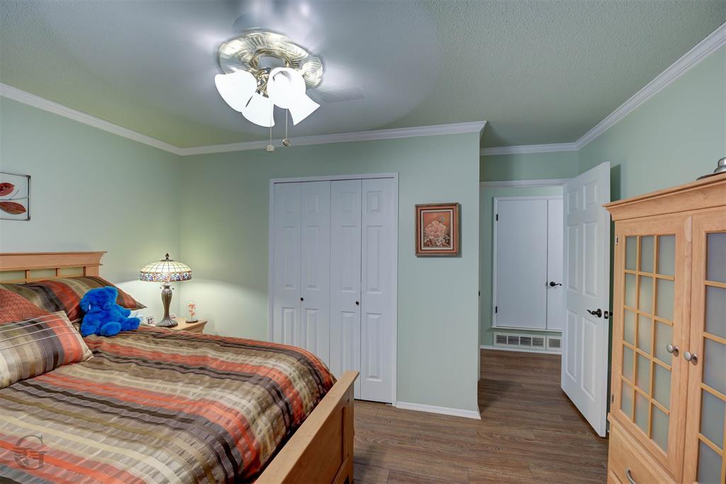 1105 North Acres Circle Property Photo 15