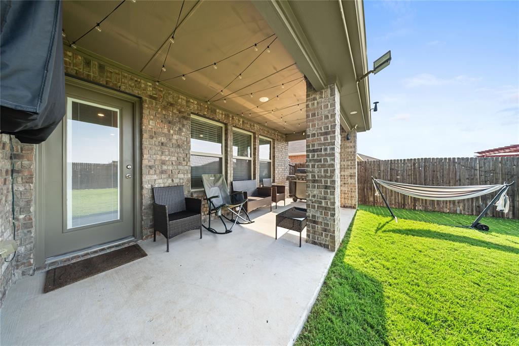 2920 Roper Street Property Photo 22
