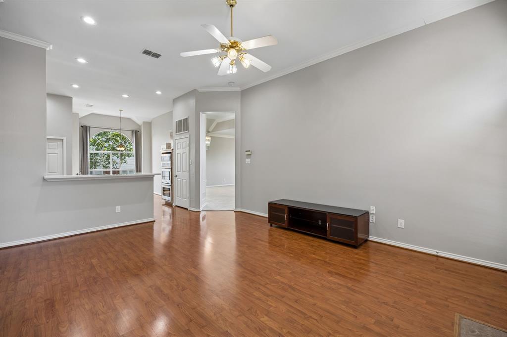1237 Wild Cherry Drive Property Photo 6