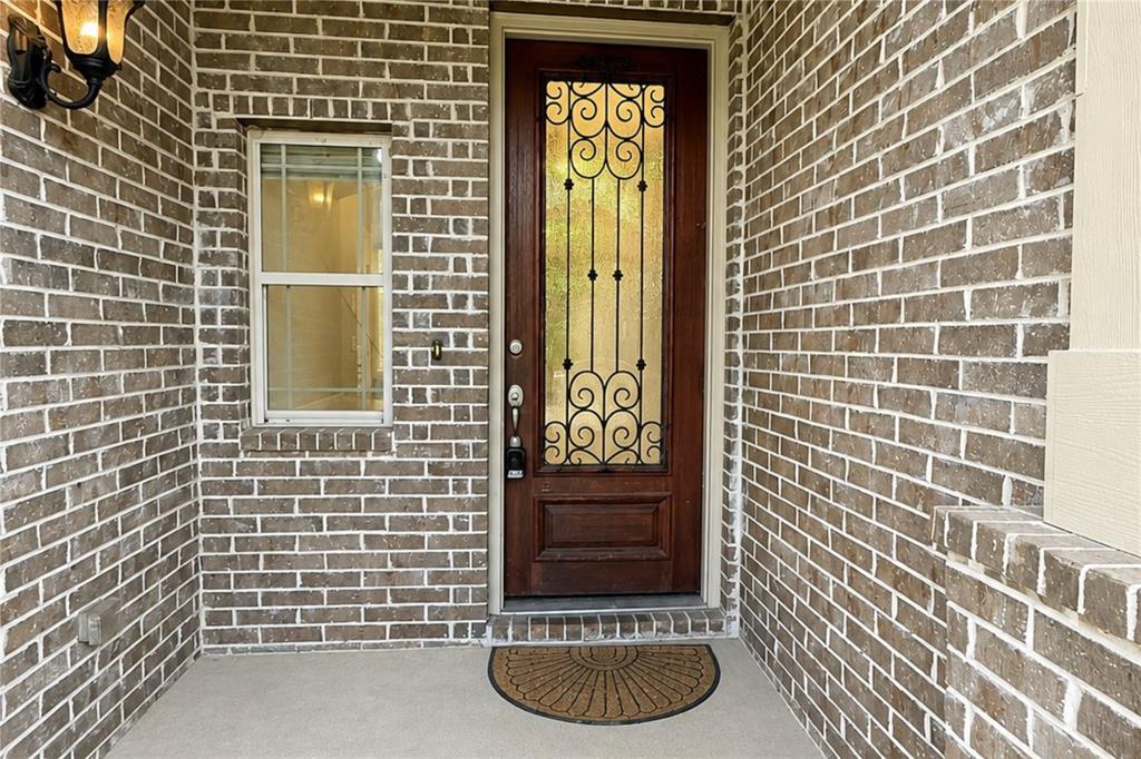 3417 Chadbourne Drive Property Photo 3