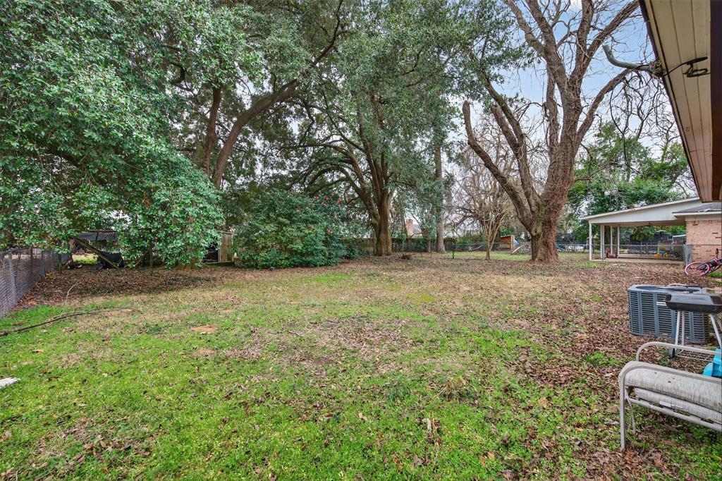 511 Hancock Property Photo 13