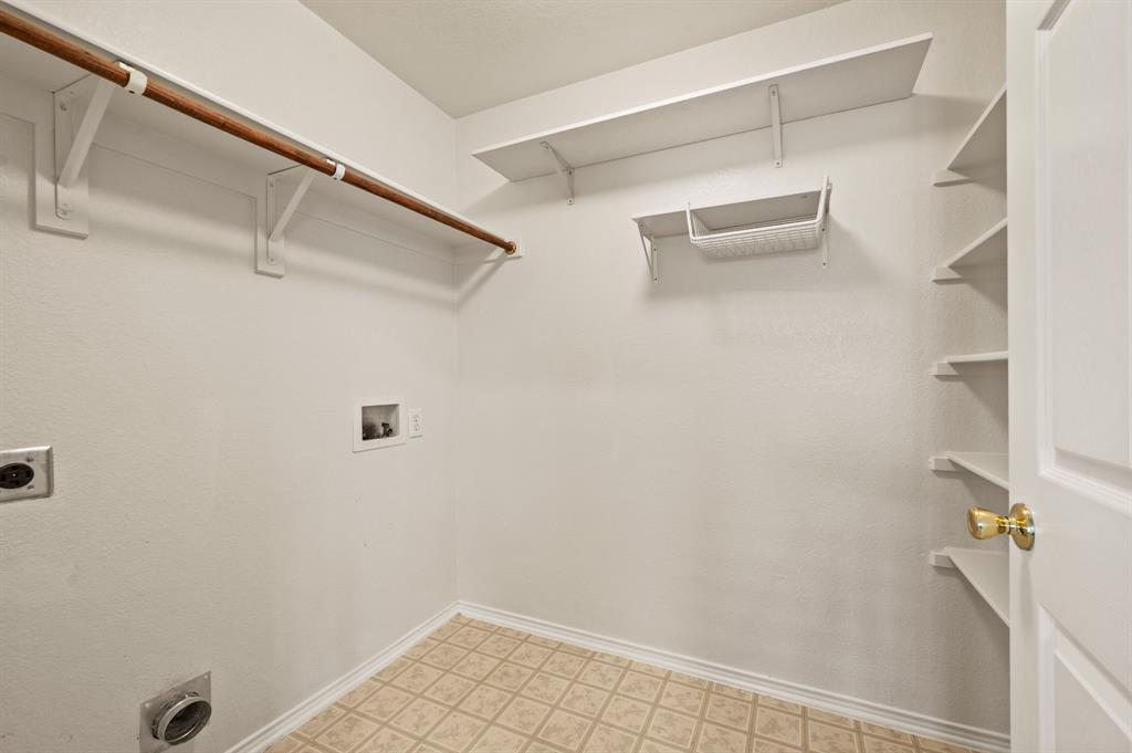 12113 Thicket Bend Drive Property Photo 28