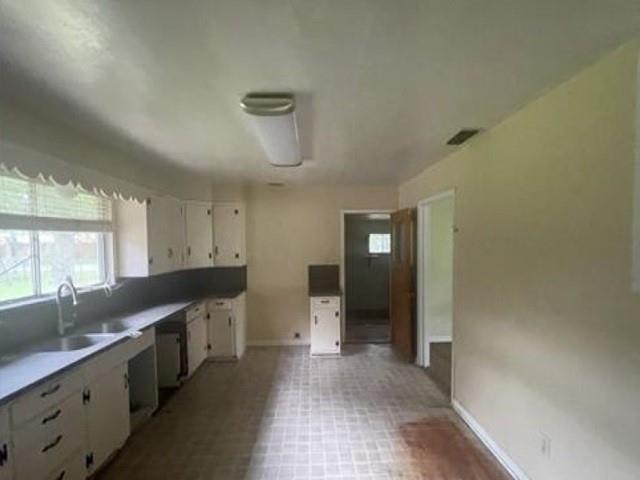 1100 Poe Street Property Photo 8
