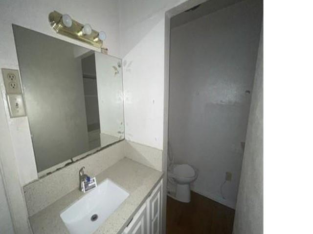 1100 Poe Street Property Photo 12